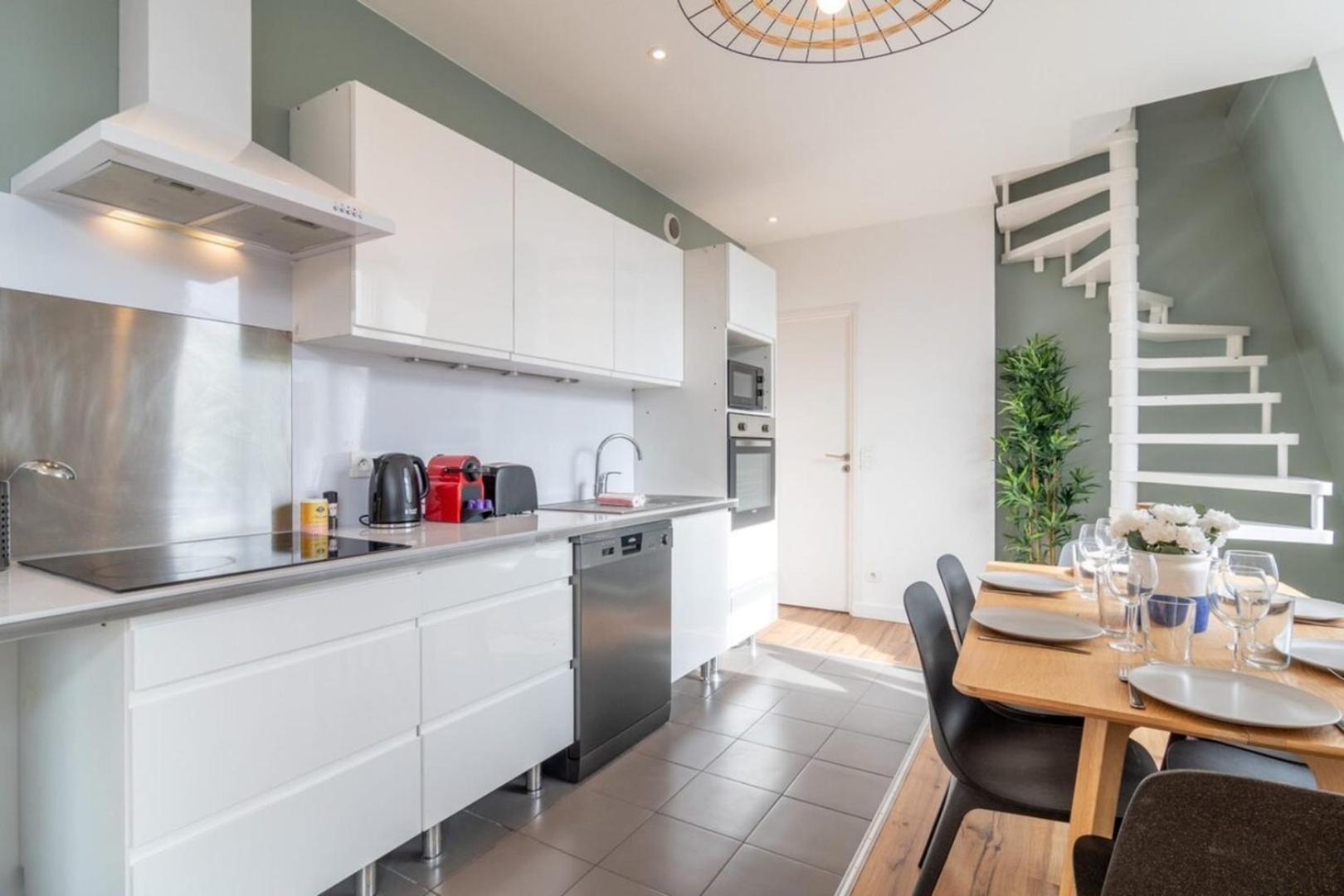 Marcq En Baroeul - Superb Apartment + Parking Εξωτερικό φωτογραφία